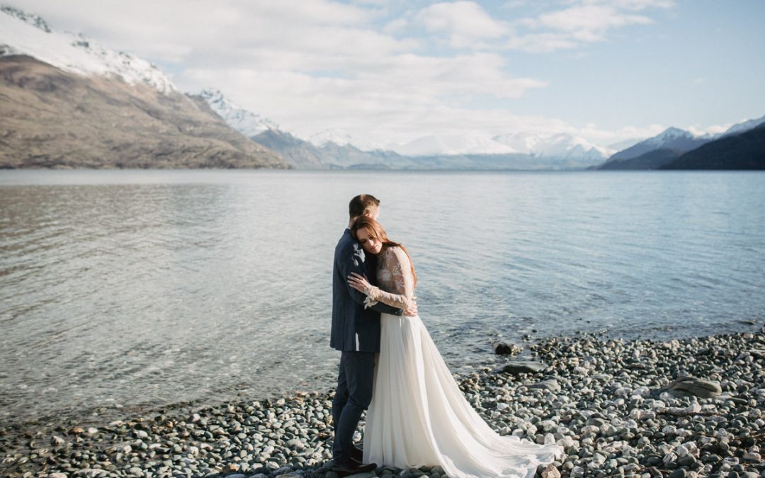 Modern Luxe Queenstown Lakeside Elopement in New Zealand